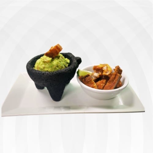 Guacamole con chicharrones.